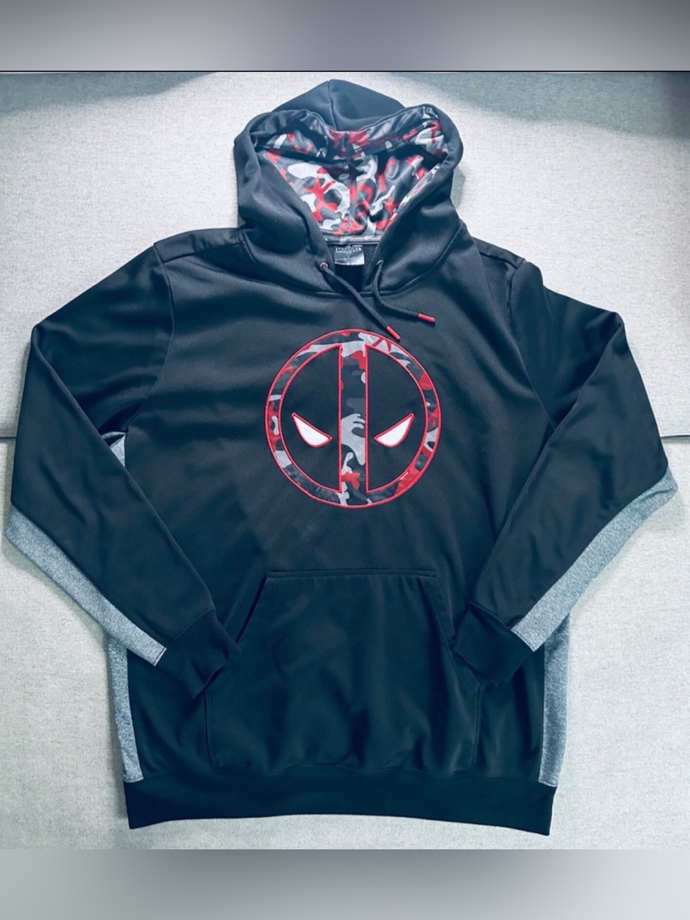 Marvel Deadpool Hoodie Sweatshirt